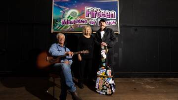 Musician Don Cowling with 15 Minutes of Fame organiser Carol McDonald and MC Russ Goodear. The fundraising event is celebrating its 10th year with a show on Friday. Picture by Eddie Guerrero