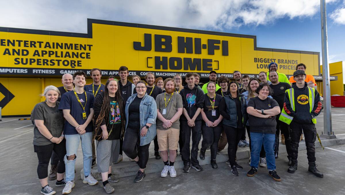Warrnambool's JB Hi-Fi Home Store staff members standing in front of the store. Picture by Eddie Guerrero