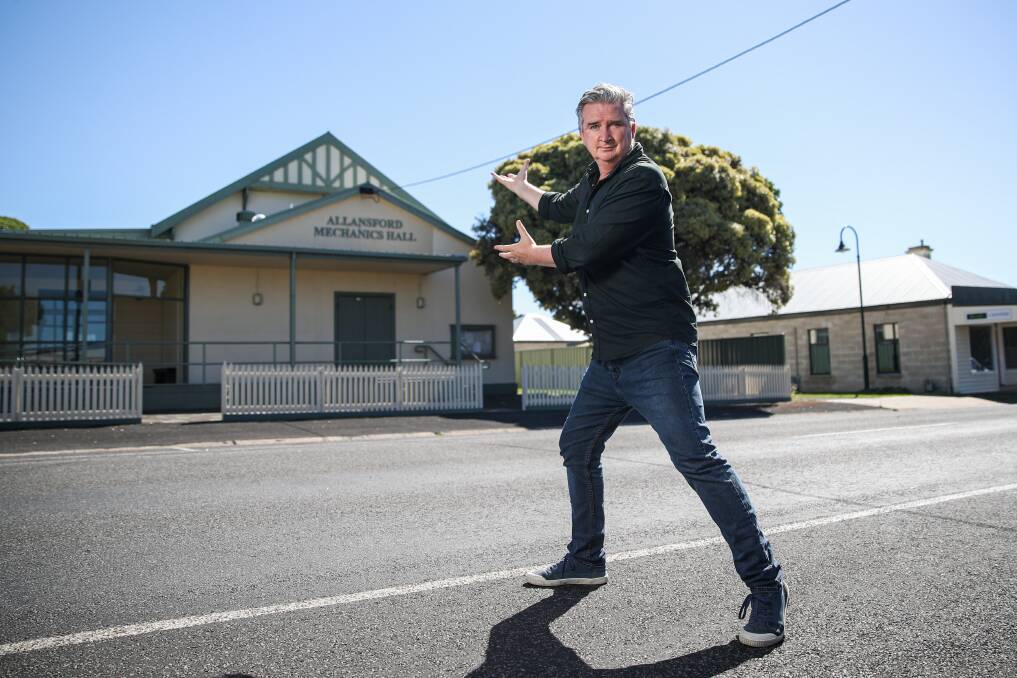 COMEDY SHOW: Australian comedian Damian Callinan visited the region recently to gather information for his upcoming south-west shows. Picture: Morgan Hancock