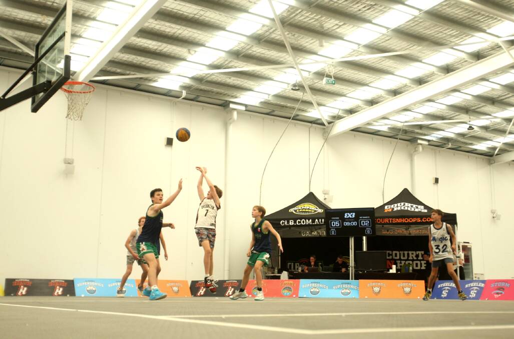 Players contest a game at Warrnambool Storm's new venue. Picture by Meg Saultry