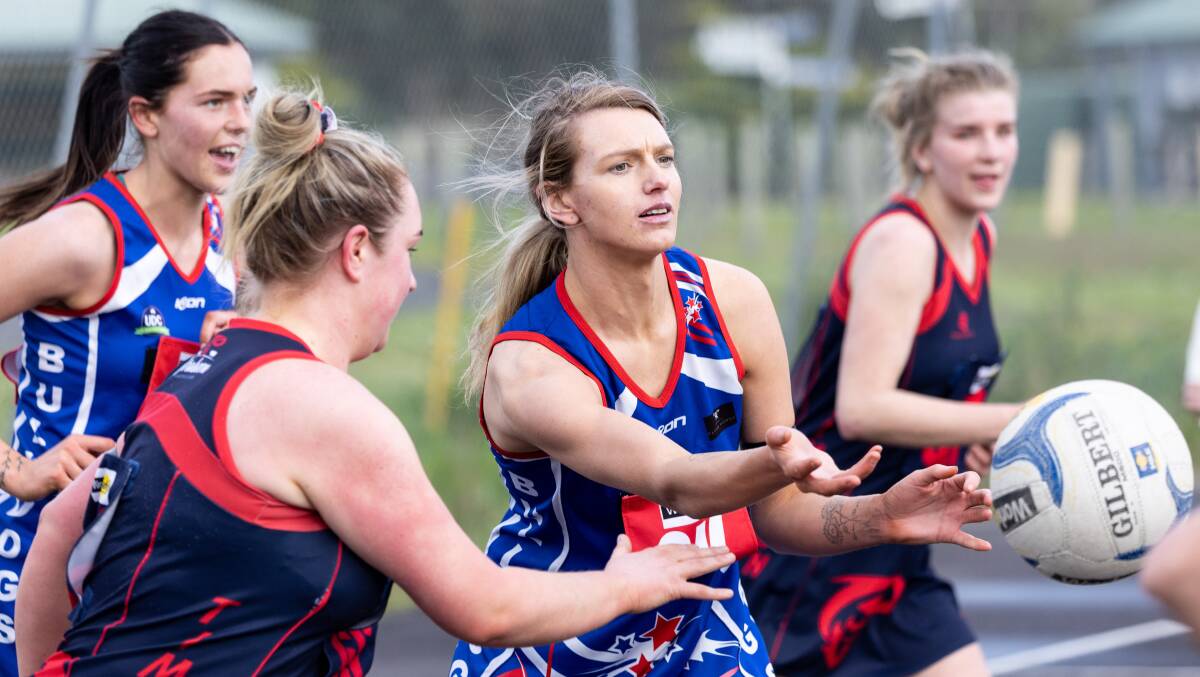 Rebecca Mitchell (middle) in action for Panmure in 2023, alongside sister Jess (left). Picture by Anthony Brady