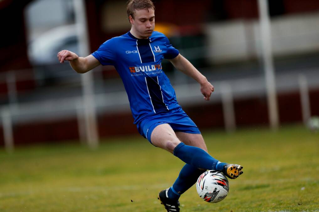 Kane Ackerley played a key role in Warrnambool Rangers' midfield. Picture by Chris Doheny