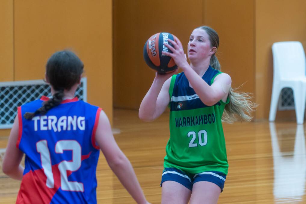 Emily Saffin in action for the Warrnambool Mermaids during the latest CBL season. Picture by Eddie Guerrero