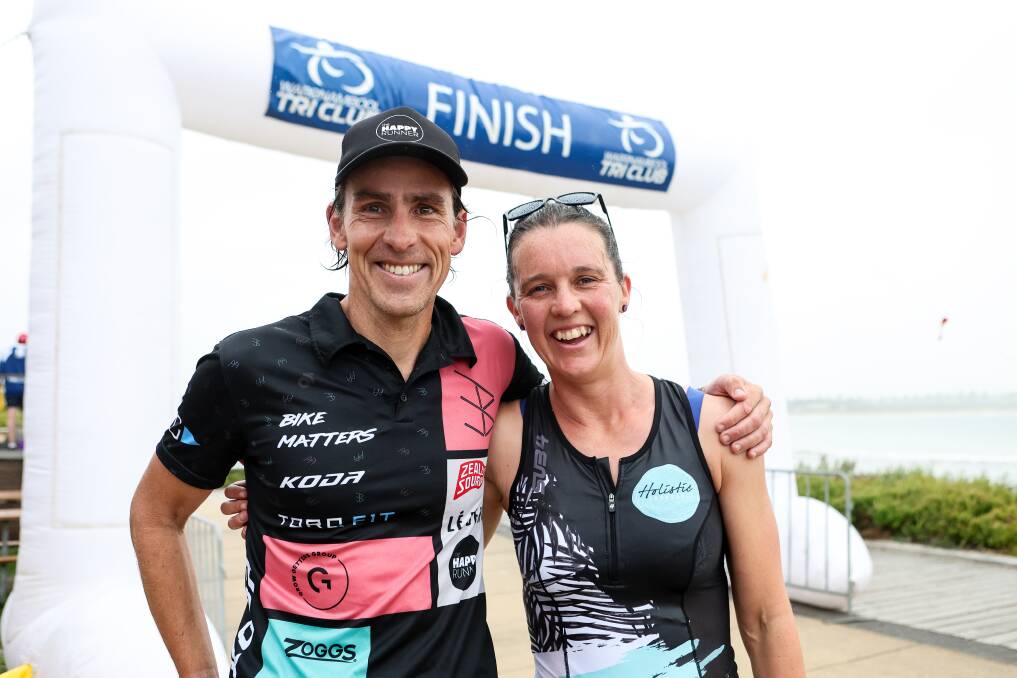 Adam Conquest and Gabrielle Lanman won the foreshore triathlon on Sunday morning. Picture by Anthony Brady