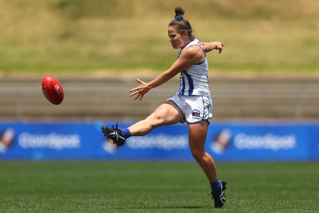 FEARLESS LEADER: Hamilton export Emma Kearney is leading North Melbourne superbly this season. Picture: Getty Images
