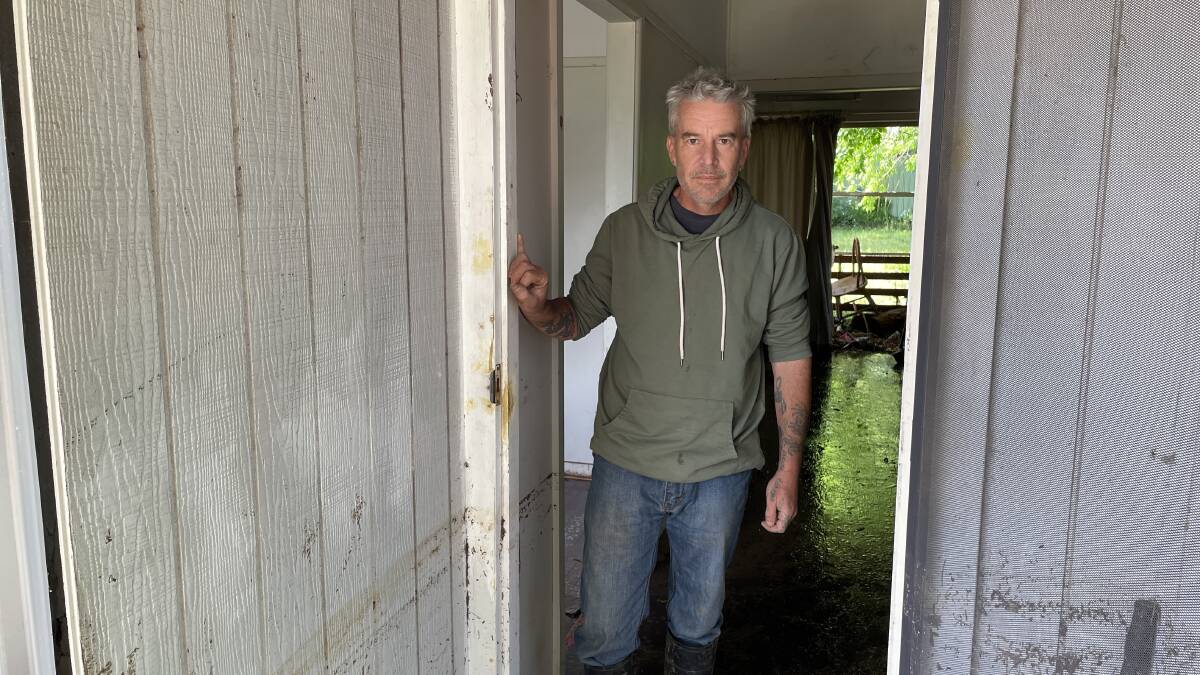 John Harriot says he's determined to get back into his home, but he doesn't have a choice, there's nowhere else to go. 