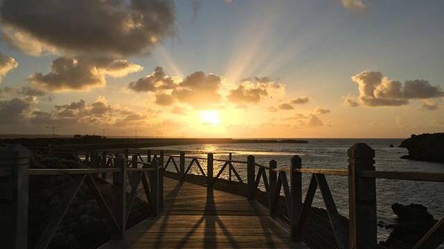PHOTO OF THE DAY: @herrytoy "Good morning, Stingray Bay 620am #sun #sunrise #destinationwarrnambool #warrnambool #myabcphoto #iphone #love3280 #walk #goodmorning #morning #shipwreck_coast #australia #coast #beach"