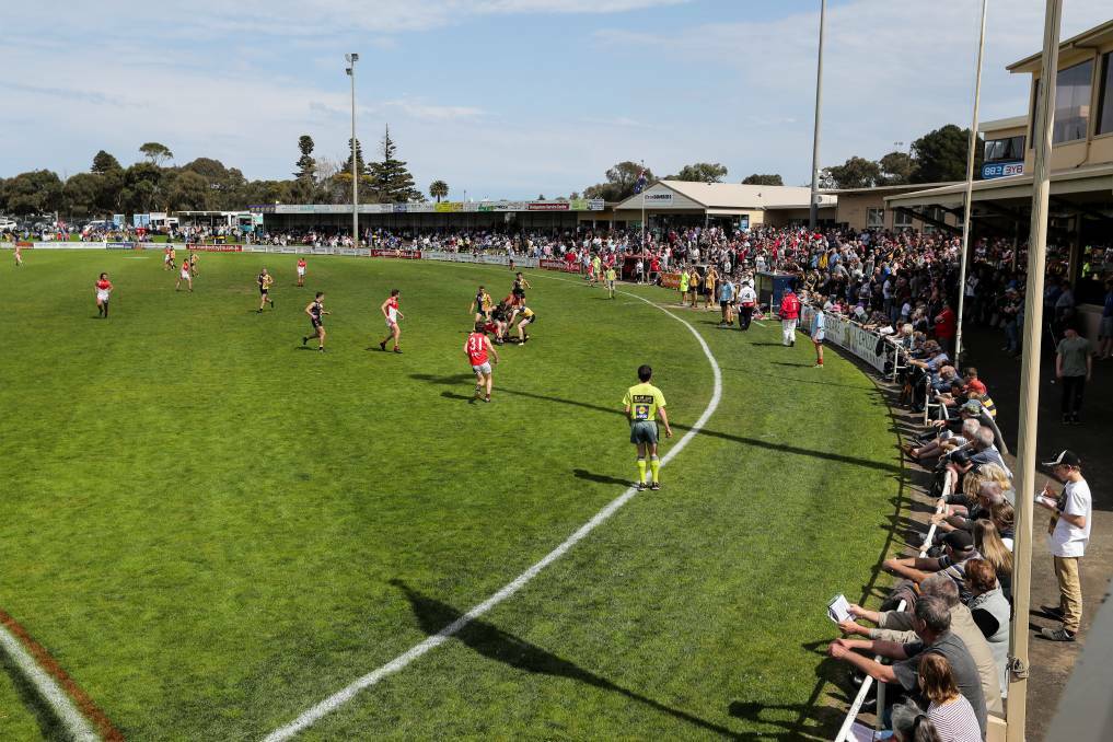 LET'S FIX IT UP: A big crowd fills the Reid Oval for the 2017 Hampden Football Netball League reserves grand final. Picture: Rob Gunstone        