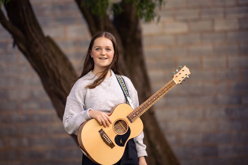 Warrnambool's 16-year-old singer-songwriter and guitarist Zoe Borthwick is taking part in the Future Folk Program. Picture by Sean McKenna 