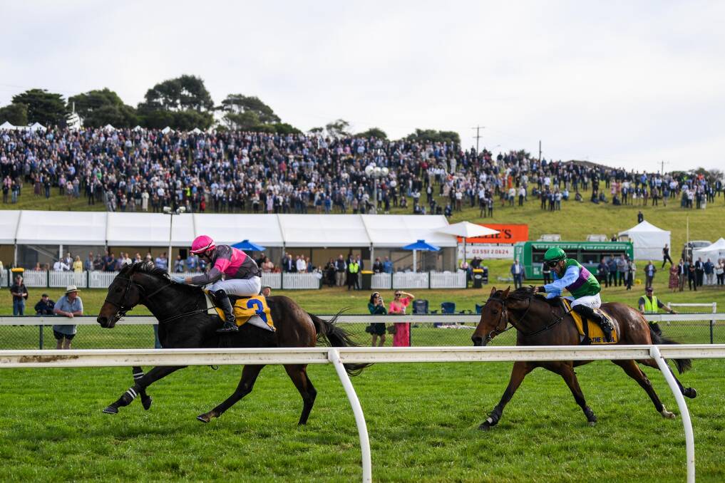 LEGENDS: Gold Medals and Zed Em in the 2021 Grand Annual Steeplechase. Picture: Morgan Hancock