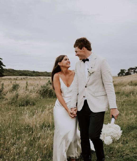 Madi Bennett, from Hamilton, married Gary Rohan at Longmeadow Estate in Tyrendarra on the weekend. Pictures by Heidi Lea Photography