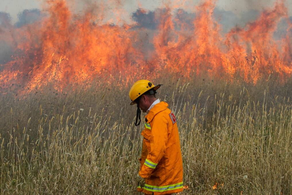 UP IN SMOKE: A CFA volunteer takes part in the planned burn-off at Broadwater, where firefighters were mentored by burn controllers. Picture: Morgan Hancock