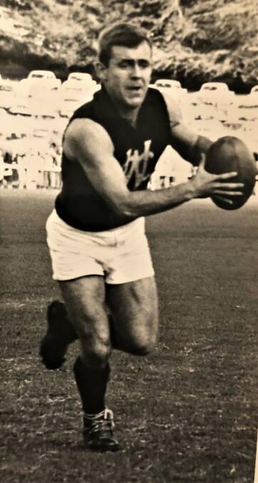Bill McConnell in action for the Warrnambool Football Netball Club.