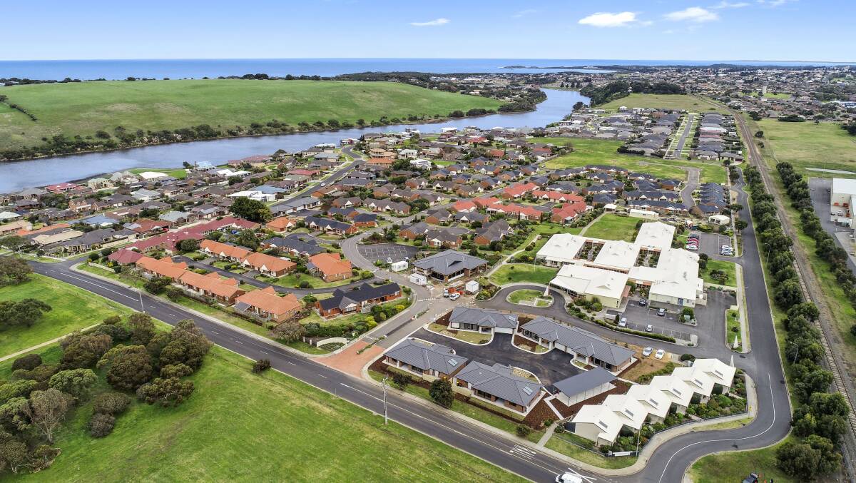 Homes are selling fast in the Gillin Park Retirement Village, so enquire today. 