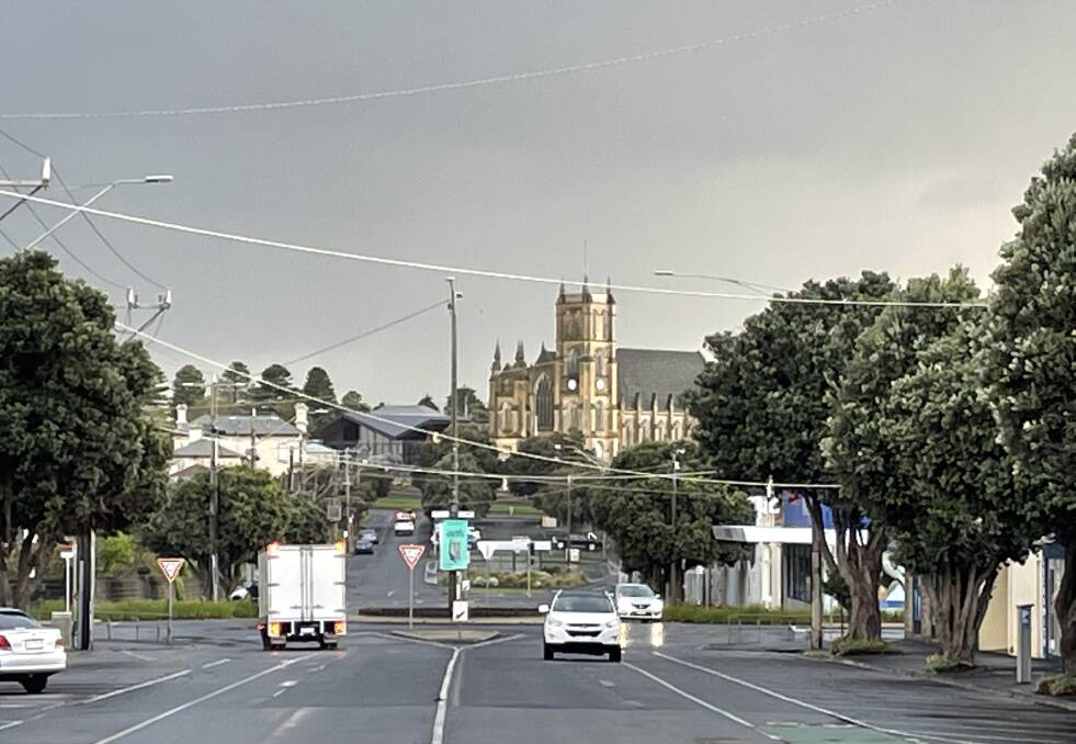 Grey: Top temperatures across the region will be about 10 degrees today. Looking north in Warrnambool's Kepler Street just after 7am.