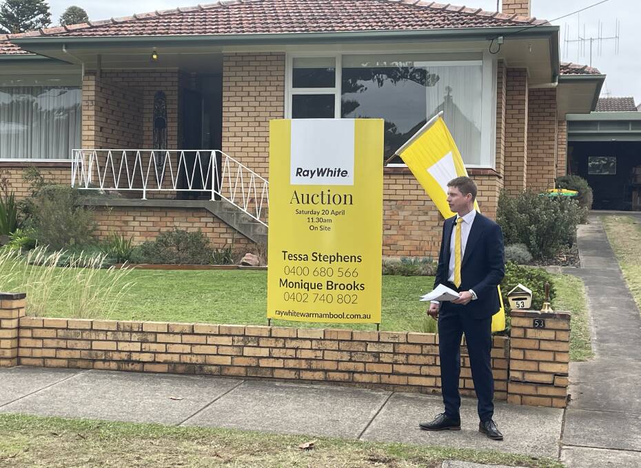 Warrnambool auctioneer Fergus Torpy earned every cent of his commission taking 40 bids to reach a sale price of $730k for 53 Henna Street.