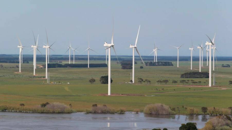 Thieves target wind farms