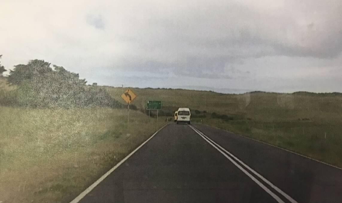 Tourist bus driver fined, case highlights dangers of driving on Great Ocean Road