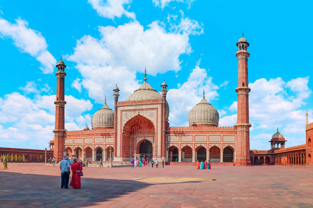 On a sightseeing tour of Old Delhi, discover the history of Jama Masjid, India's largest mosque. Photo: Shutterstock