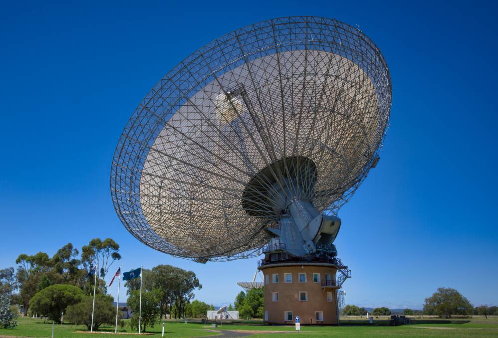  Parkes Radio Telescope, star of the 2000 movie The Dish. Picture Shutterstock