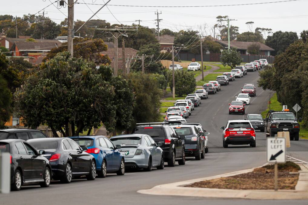 Cars queue for Warrnambool's COVID-19 testing clinic as the city's infections grew to 17 on Thursday. Picture: Morgan Hancock