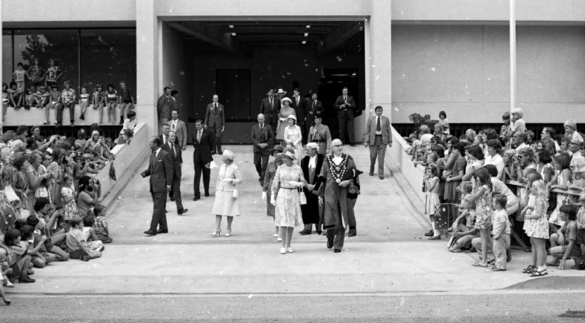 The Queen, accompanied by her husband Prince Philip, had the opening honours at Ray Walsh House, now known as Tamworth Region Council headquarters. 