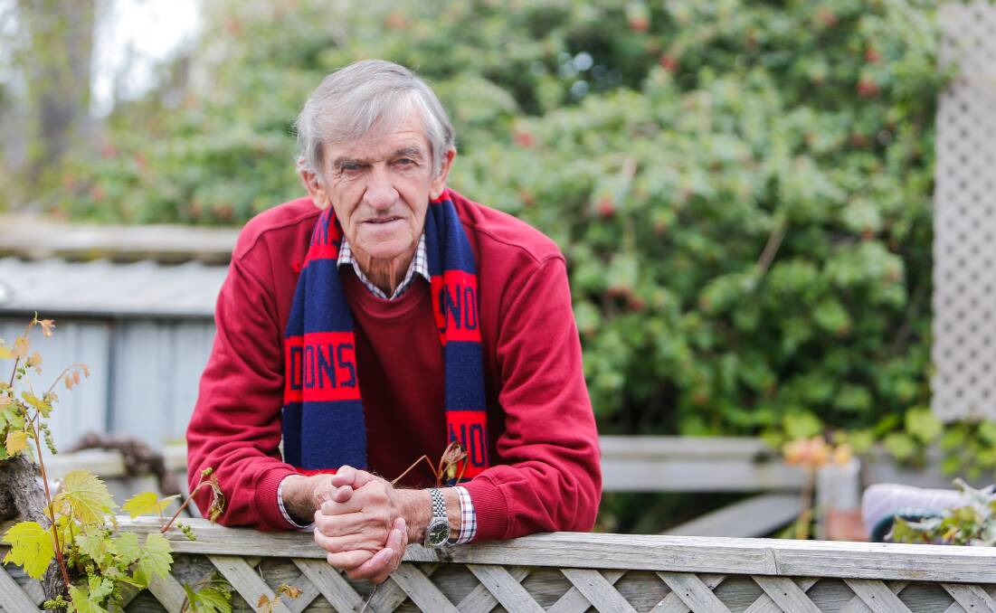 DEMONS FAN: Melbourne premiership player Len Mann at his Warrnambool home. Picture: Anthony Brady