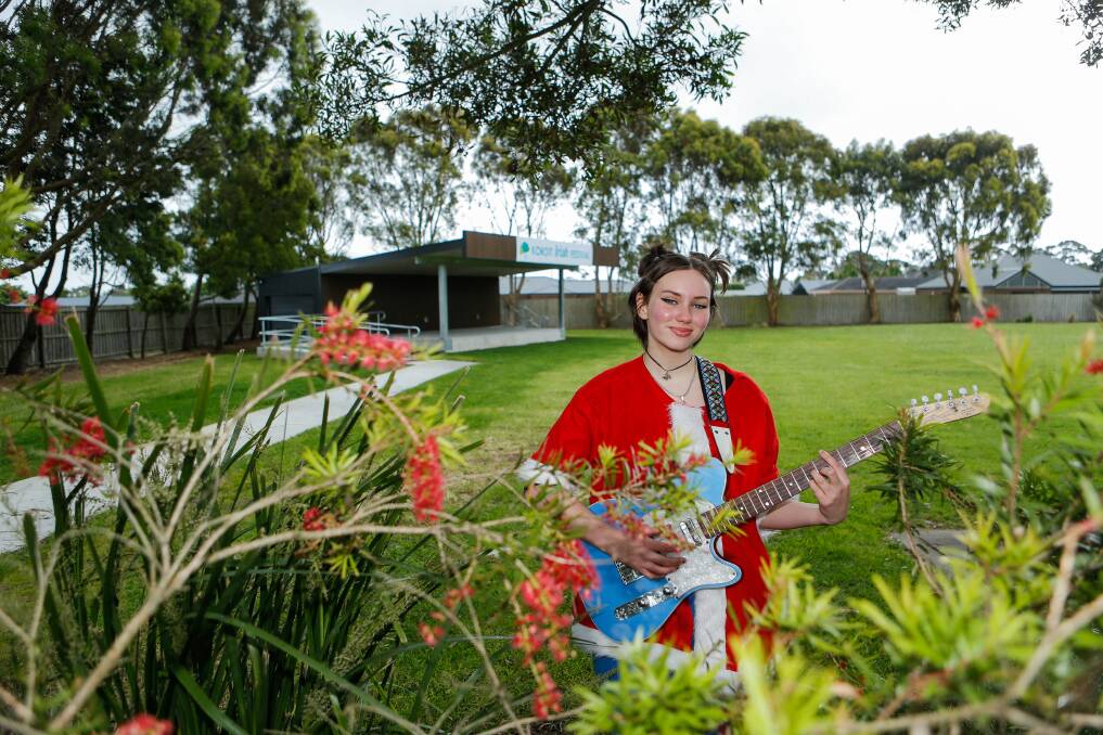 Koroit's Ruby McKenna will perform at Carols at the Stage on Sunday. Ruby, 17, is the Koroit Irish Festival 2022 Danny Boy champion and has been described as having a "really bright future".