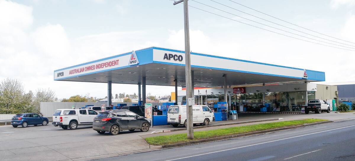 Outdated: Warrnambool's APCO service station will soon undergo redevelopment works to modernise and improve the store. Picture: Anthony Brady