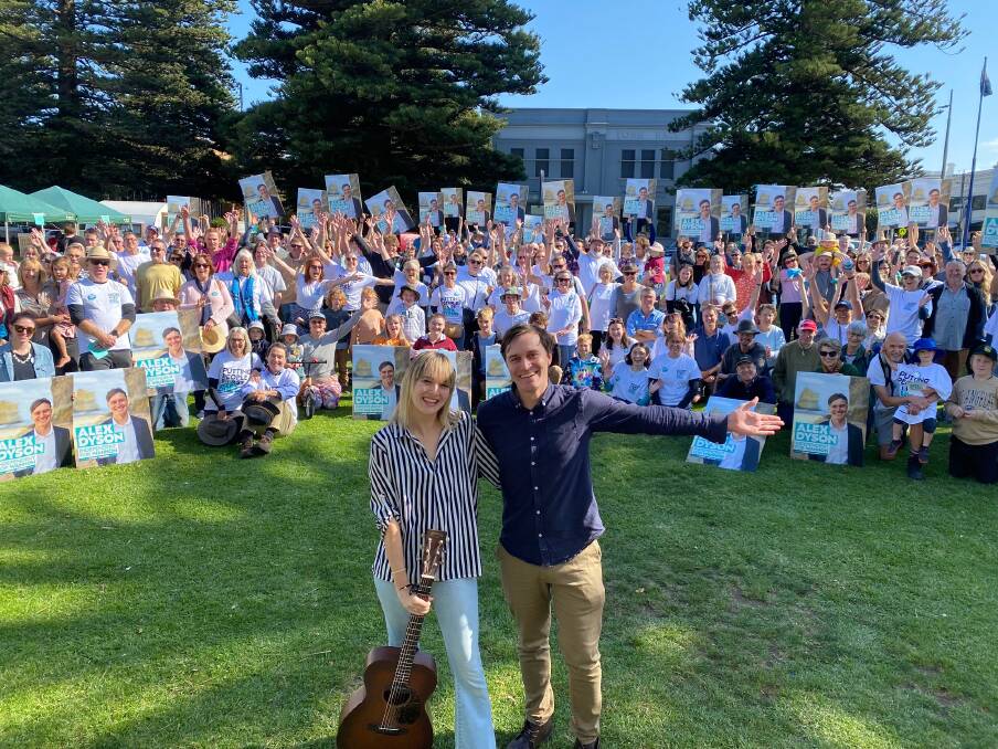 Gathering: Musician Gretta Ray with independent federal election candidate for Wannon Alex Dyson at the Civic Green on Saturday. Picture: Madeleine McNeil