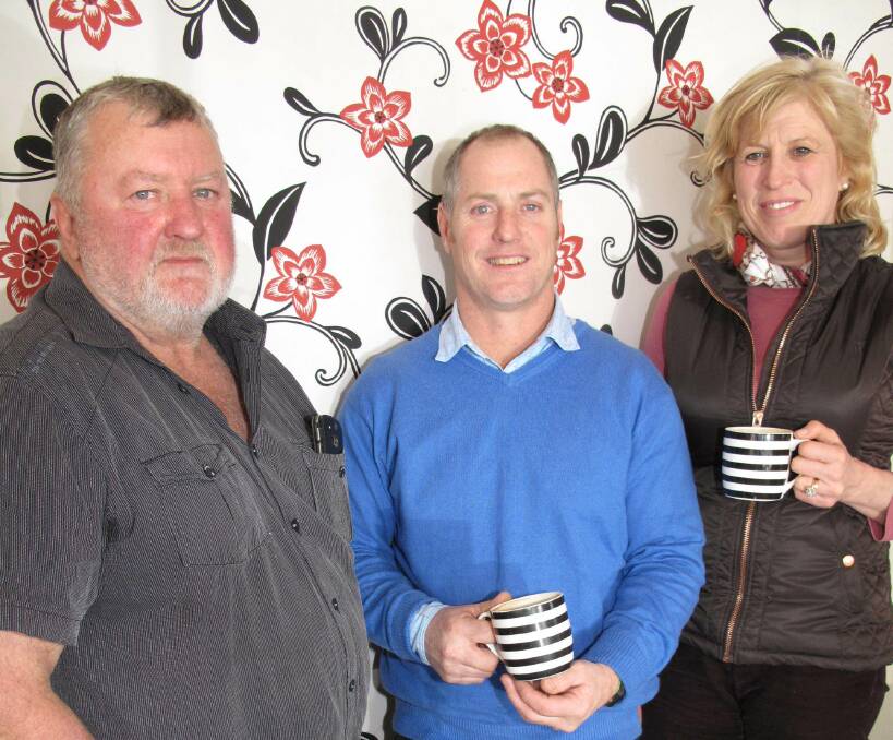 United Dairyfarmers of Victoria (UDV) Wannon branch president and dairy farmer Bruce Knowles (left) supports the removal of $1 milk from Woolworths shelves from Tuesday. He is pictured in 2018 with former UDV president Adam Jenkins and UDV policy councillor Oonagh Kilpatrick.