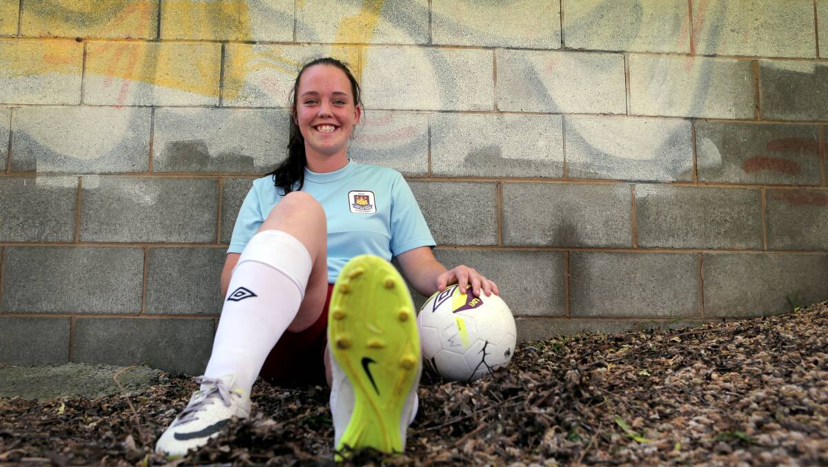 FILLING IN: Teenager Izzy Wilkinson played for Warrnambool Rangers' men's reserves side on Sunday and held her own. Their women's outfit had the bye. Picture: Leanne Pickett 