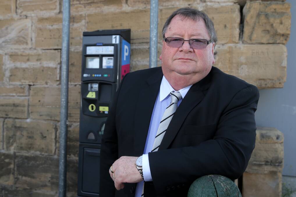 PUSH: Warrnambool Ratepayer Association president Brian Kelson is calling on the minister for local government to put a monitor in place at the city council. 