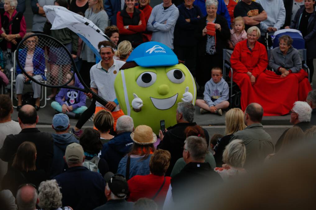 BOUNCE: A giant tennis ball was part of the Moyneyana Festival New Year's Eve parade. Picture: Christine Ansorge. 
