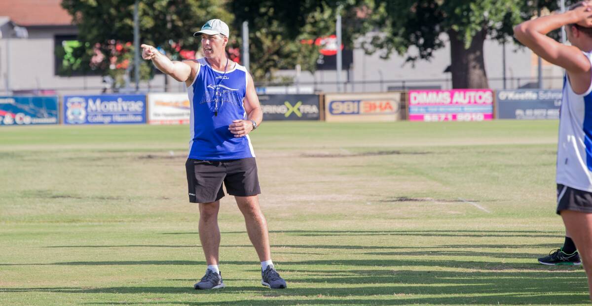 TEACHING: Hamilton Kangaroos coach Matt Dunn during a summer pre-season session at Melville Oval.