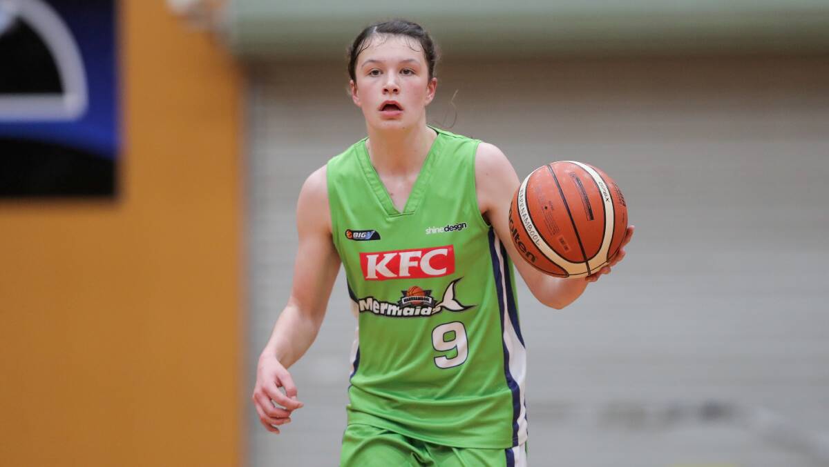 IMPROVING: Warrnambool Mermaids teenager Leah Bartlett has playing more moinutes in her first full year for the Big V division one side. Picture: Morgan Hancock .