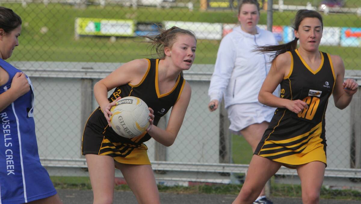 CAPTAIN'S EFFORT: Merrivale netballer Tatum Cassidy is expected to play a big role for the Tigers' 15 and under side on grand final day. Picture: Anthony Brady
