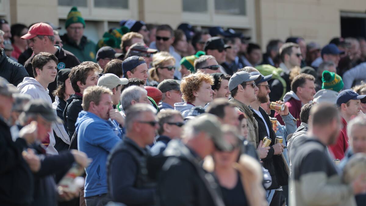 GOOD SHOWING: More than 3000 people flooded into Reid Oval across the WDFNL grand final day on Saturday.