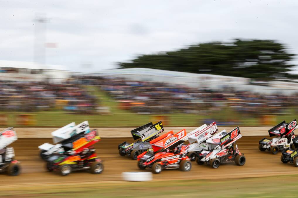 ZOOM ZOOM: A heat gets underway on night one of the Grand Annual Sprintcar Classic. Picture: Morgan Hancock