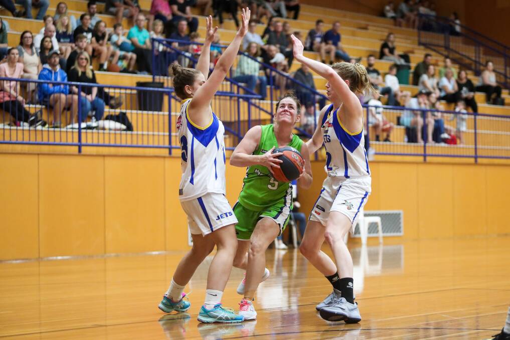 CHASING BASKETS: Warrnambool's Jae Leddin attempts to run through the opposition during the 2019 Big V season. Picture: Morgan Hancock