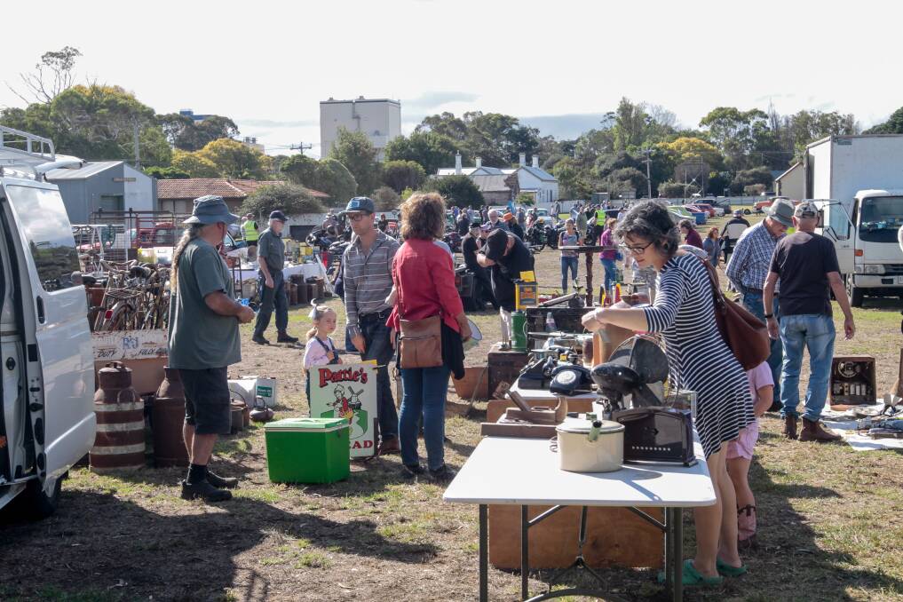 A big crowd at the Koroit Swap Meet Show n' Shine. Picture: Anthony Brady