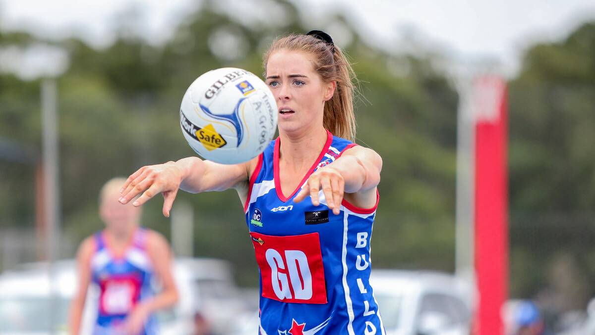 Dishing it off: Panmure defender Emily Byers passes the ball. Picture: Christine Ansorge