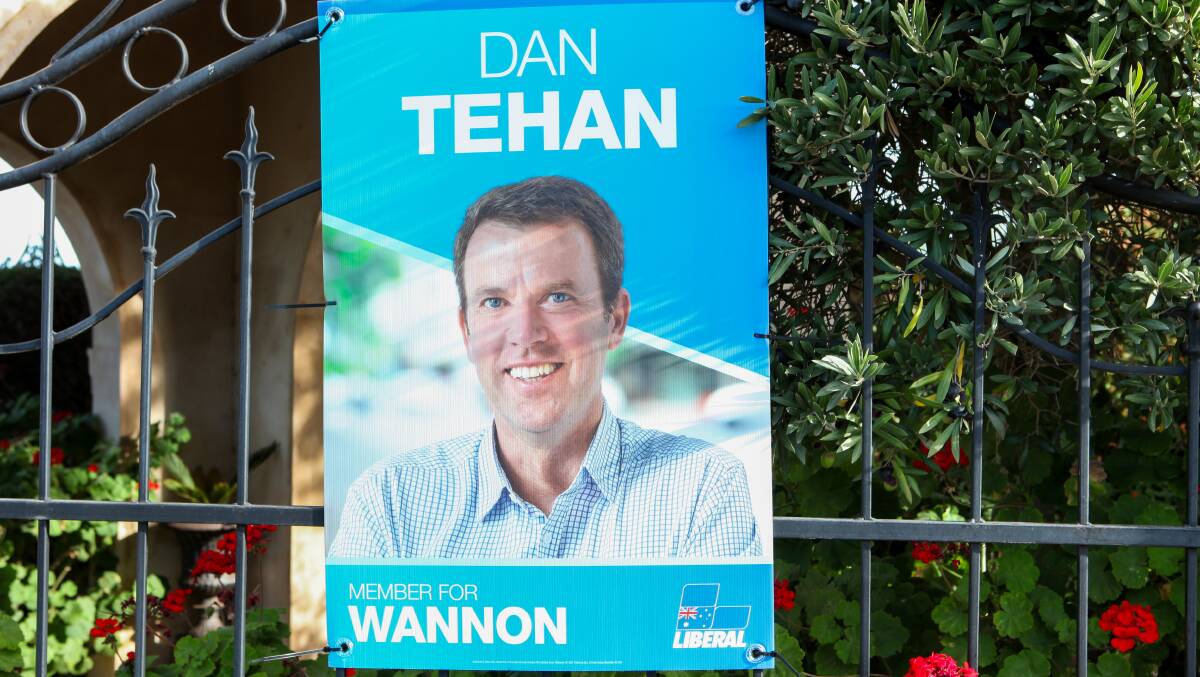 Loyal Liberal: Dan Tehan's corflutes for the May 18 federal election sport the party brand, despite other Liberal MPs ditching any mention of the party on campaign material. Picture: Rob Gunstone