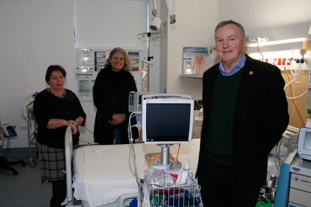 GIFT: Moyne Health Services executive director of care services Katharina Redford and board chair Karen Foster, with president of Murray to Moyne committee Peter Bollard. Picture: Mark Witte