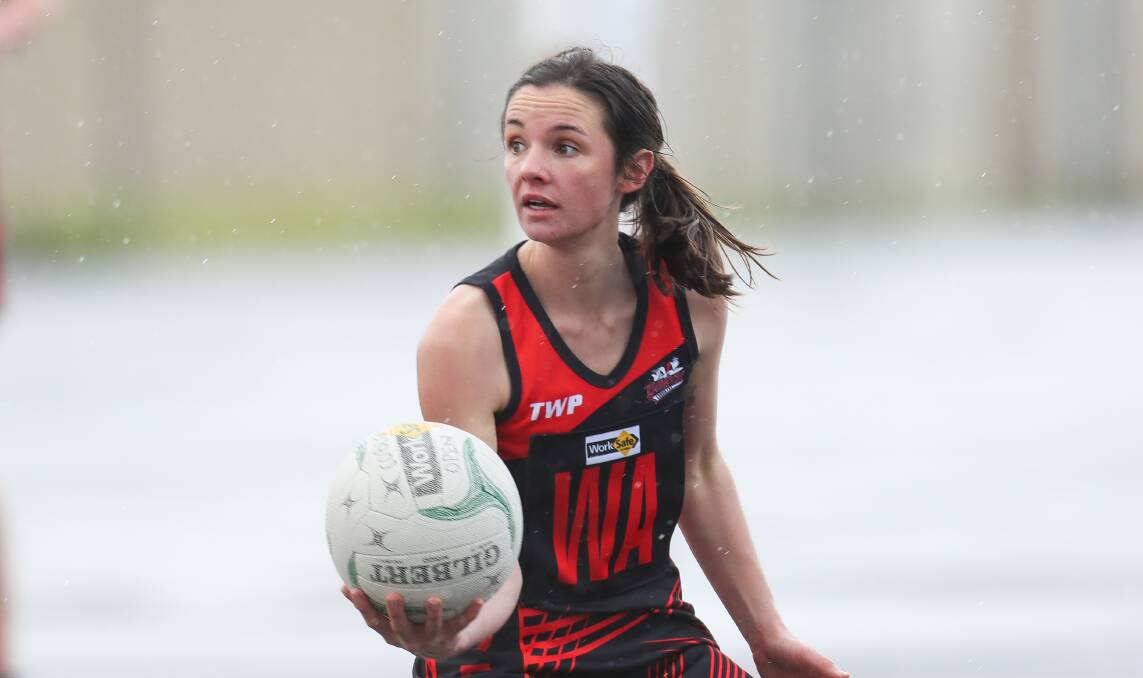 League star: Cobden's Amy Hammond catches the ball during a match in 2019. Picture: Morgan Hancock