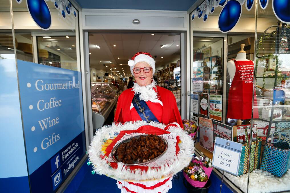 TRADERS FESTIVE: Lois Morrow from Darriwill at the Liebig Christmas. Picture: Anthony Brady