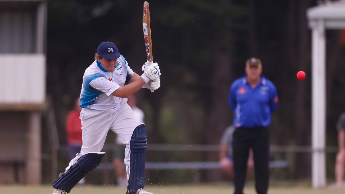 Leader: Mortlake's Tyler Schafer
on his way to 38 runs on Sunday.
Picture: Mark Witte