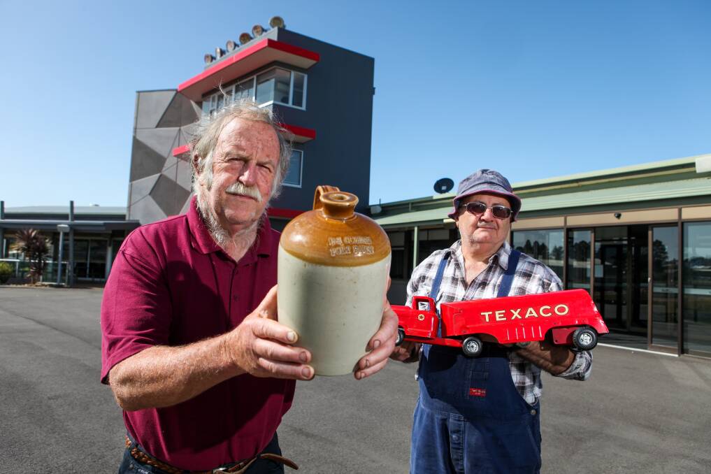 Warrnambool Bottles and Collectables Club member Bruce Lowenthal and Adelaide collector Joe Orlando are ready to put their collections on show this weekend.