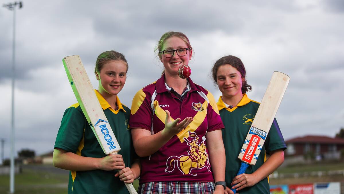 Ready for battle: Sisters Anna, Jacque and Leah Dickson are playing in semi-finals on Wednesday. Twins Anna and Leah play for South West Cricket Association and Jacque for Nirranda. Picture: Morgan Hancock