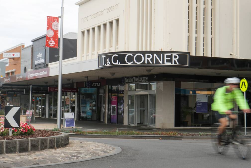 T & G Corner sign is back above the Bank of Melbourne